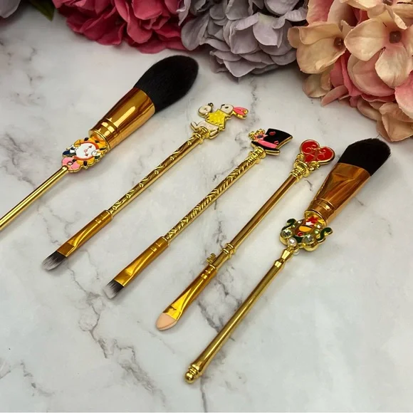 Alice in Wonderland Gold 5 Piece Makeup Brush Set - Picture 8 of 17